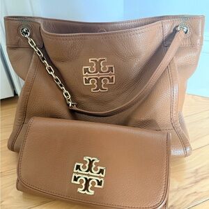 Tory Burch Tan Leather Shoulder Bag Set